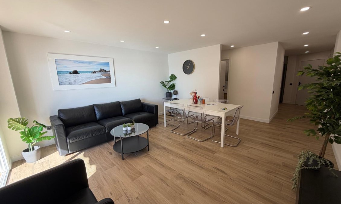 Revânzare - Apartament -
Torrevieja - Costa Blanca