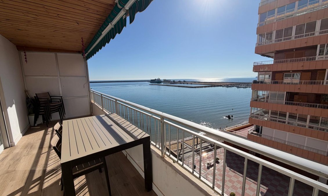 Revânzare - Apartament -
Torrevieja - Costa Blanca