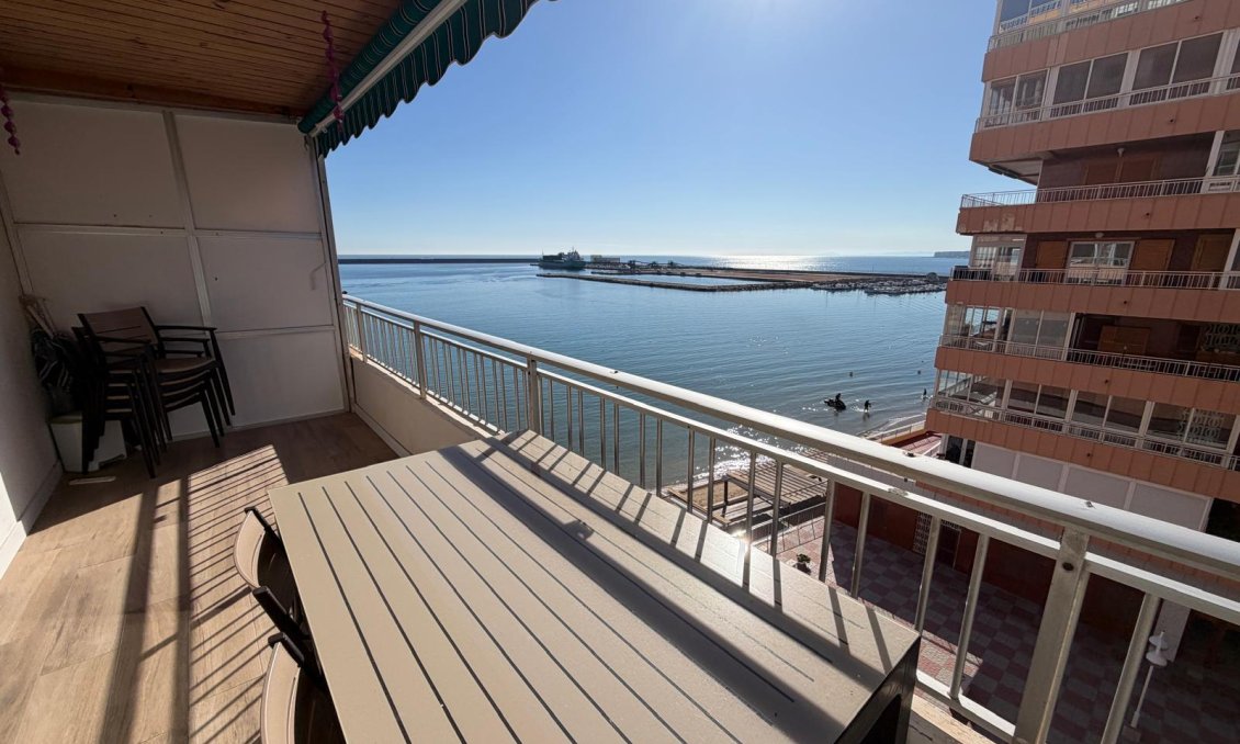 Revânzare - Apartament -
Torrevieja - Costa Blanca
