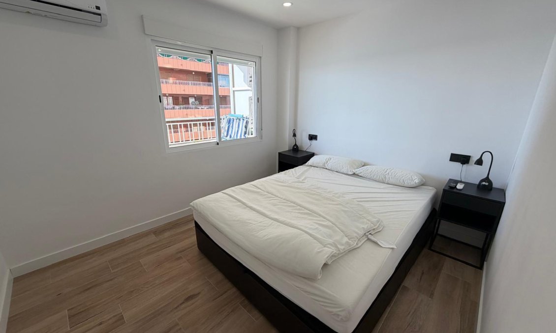 Revânzare - Apartament -
Torrevieja - Costa Blanca