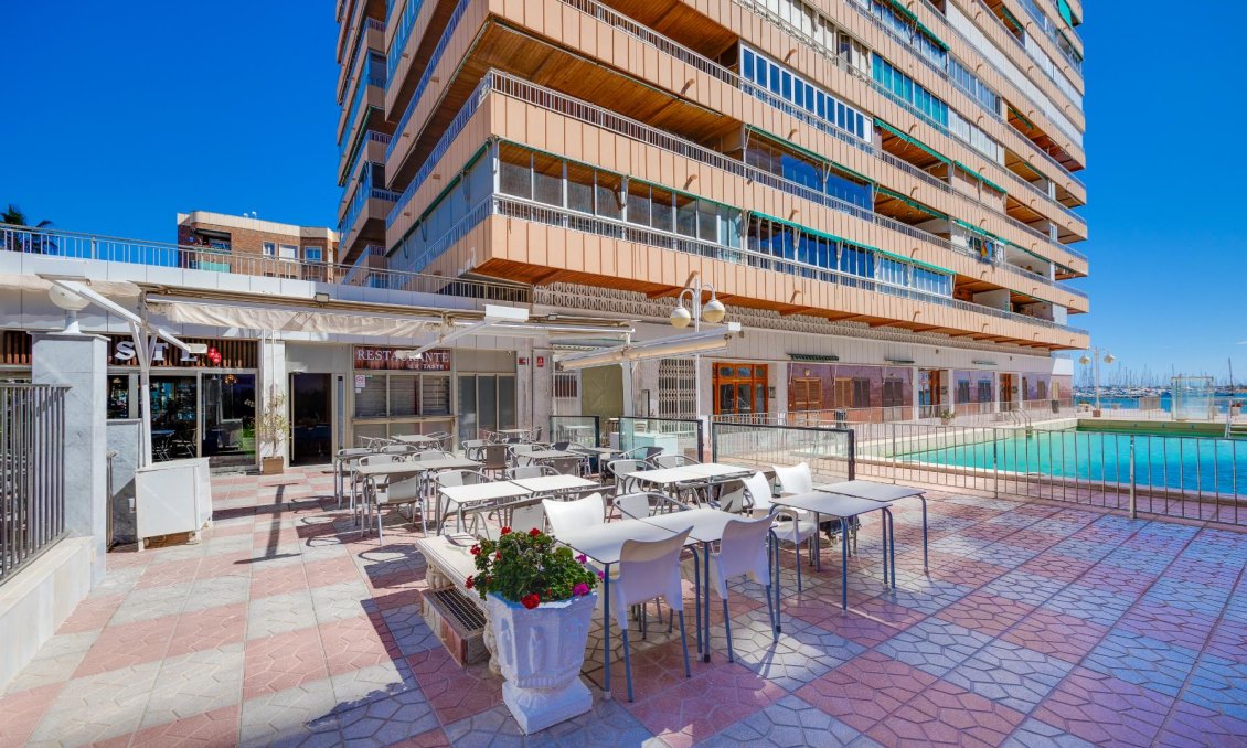 Revânzare - Apartament -
Torrevieja - Costa Blanca