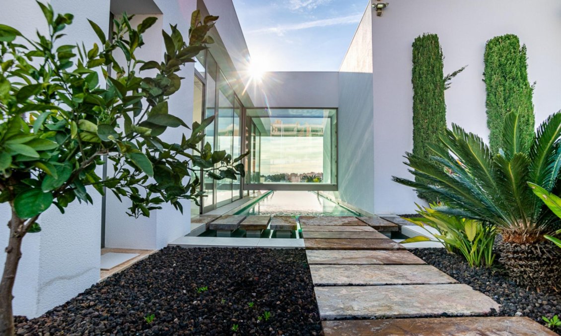 Segunda mano - Villa -
Orihuela Costa - Costa Blanca