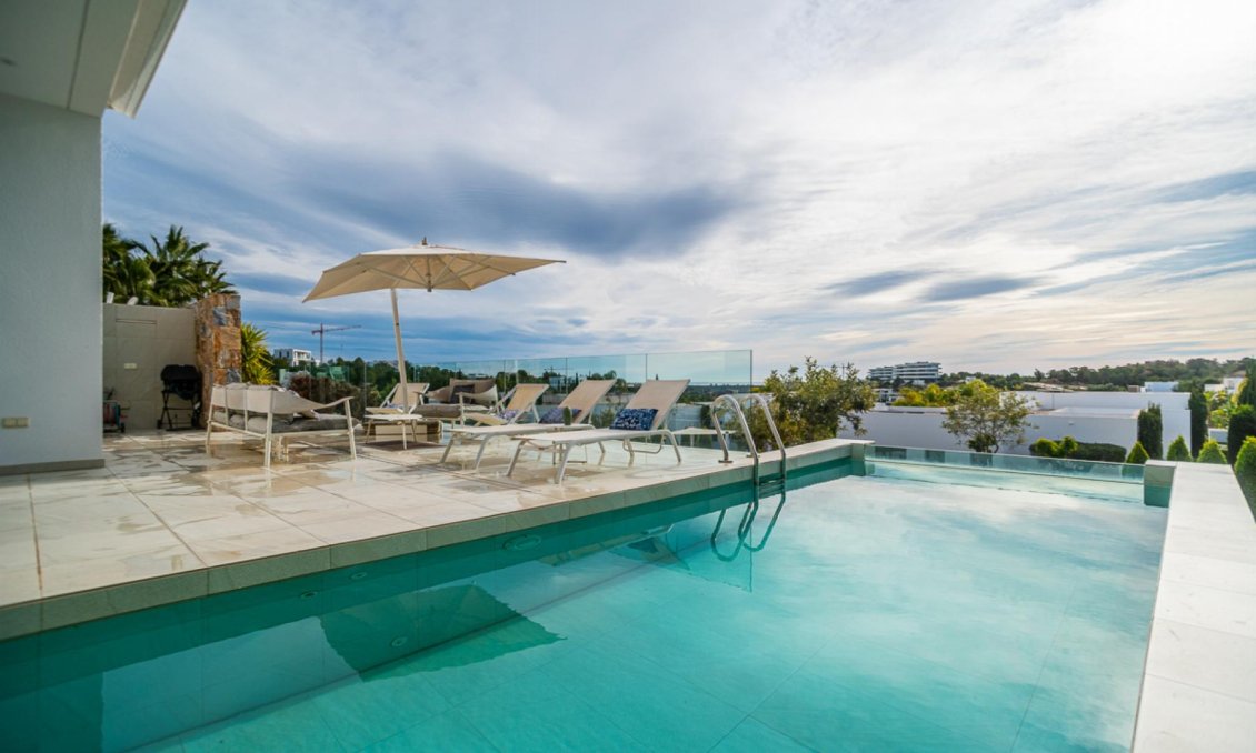 Segunda mano - Villa -
Orihuela Costa - Costa Blanca