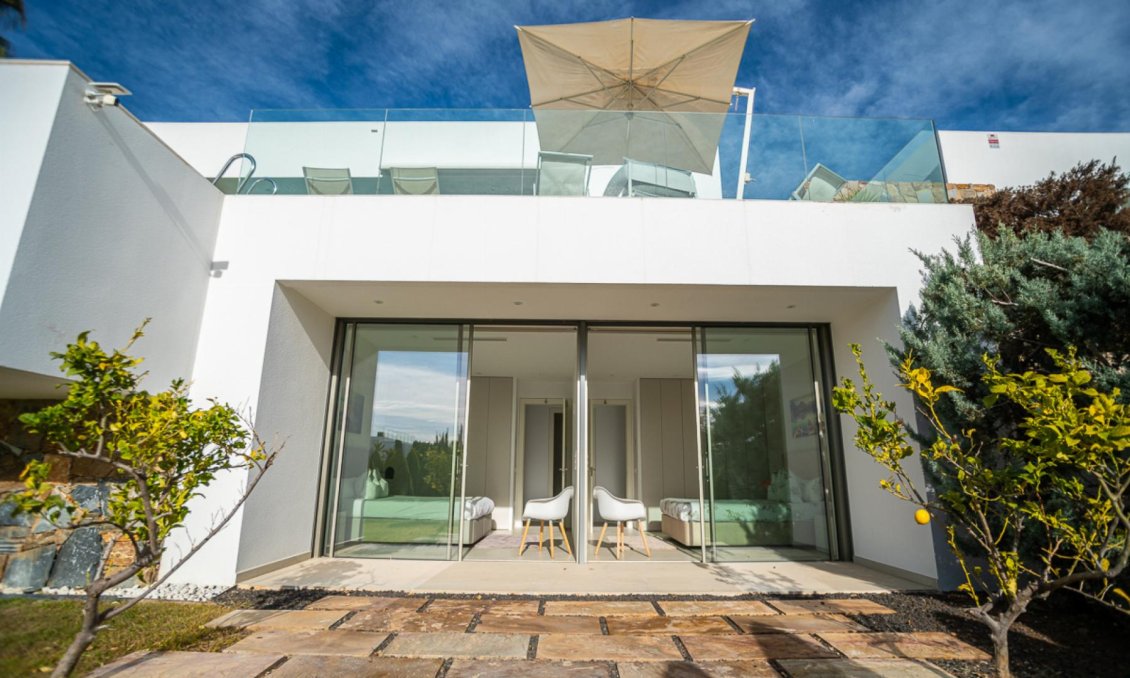 Segunda mano - Villa -
Orihuela Costa - Costa Blanca