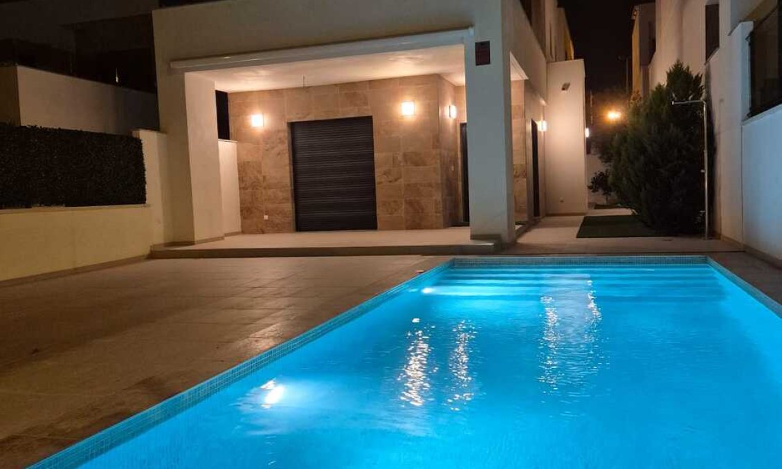 Wiederverkauf - Villa -
Bigastro - Inland