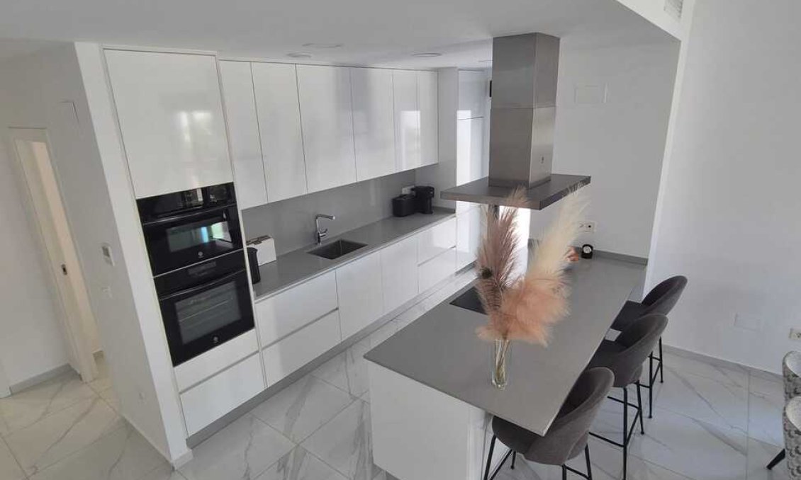 Wiederverkauf - Villa -
Bigastro - Inland