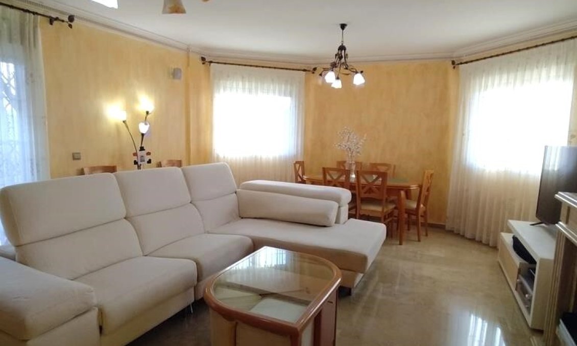 Wiederverkauf - Villa -
Orihuela - LOS DESEMPARADOS