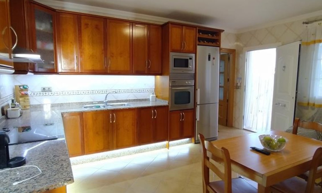 Wiederverkauf - Villa -
Orihuela - LOS DESEMPARADOS