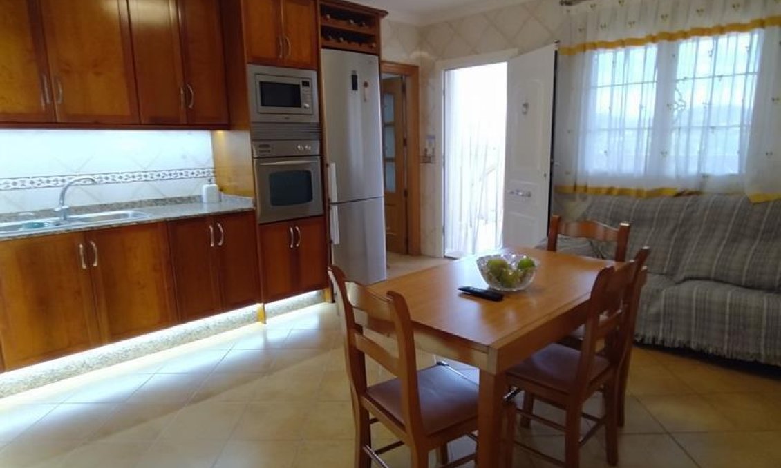 Wiederverkauf - Villa -
Orihuela - LOS DESEMPARADOS