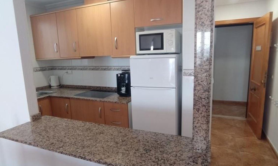 Wiederverkauf - Wohnung -
Torrevieja - CASCO URBANO