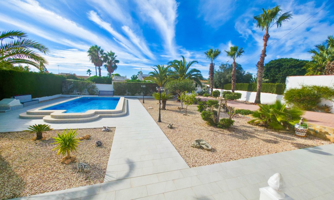 Revente - Villa -
Torrevieja - Costa Blanca