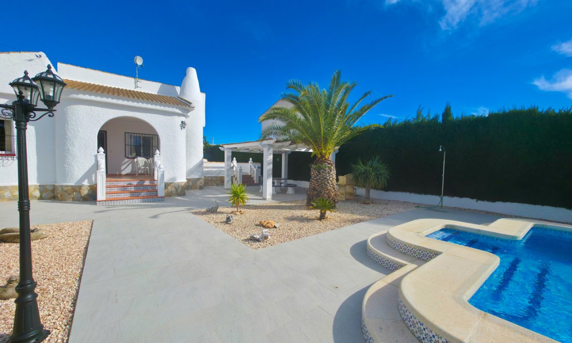 Revente - Villa -
Torrevieja - Costa Blanca