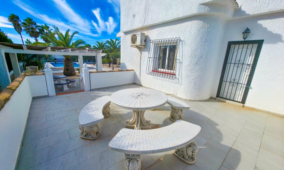 Revente - Villa -
Torrevieja - Costa Blanca