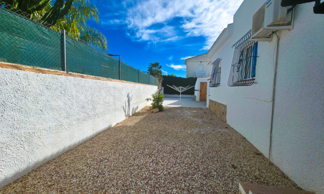 Revente - Villa -
Torrevieja - Costa Blanca
