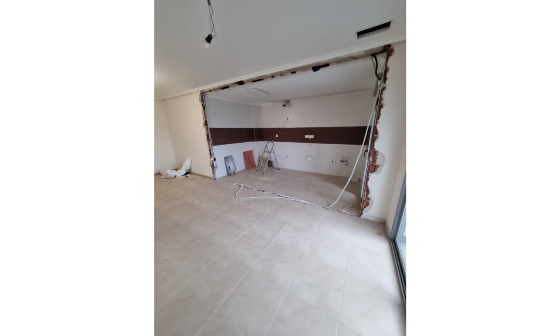 Használt Ingatlanok - Apartman -
Torrevieja - Costa Blanca