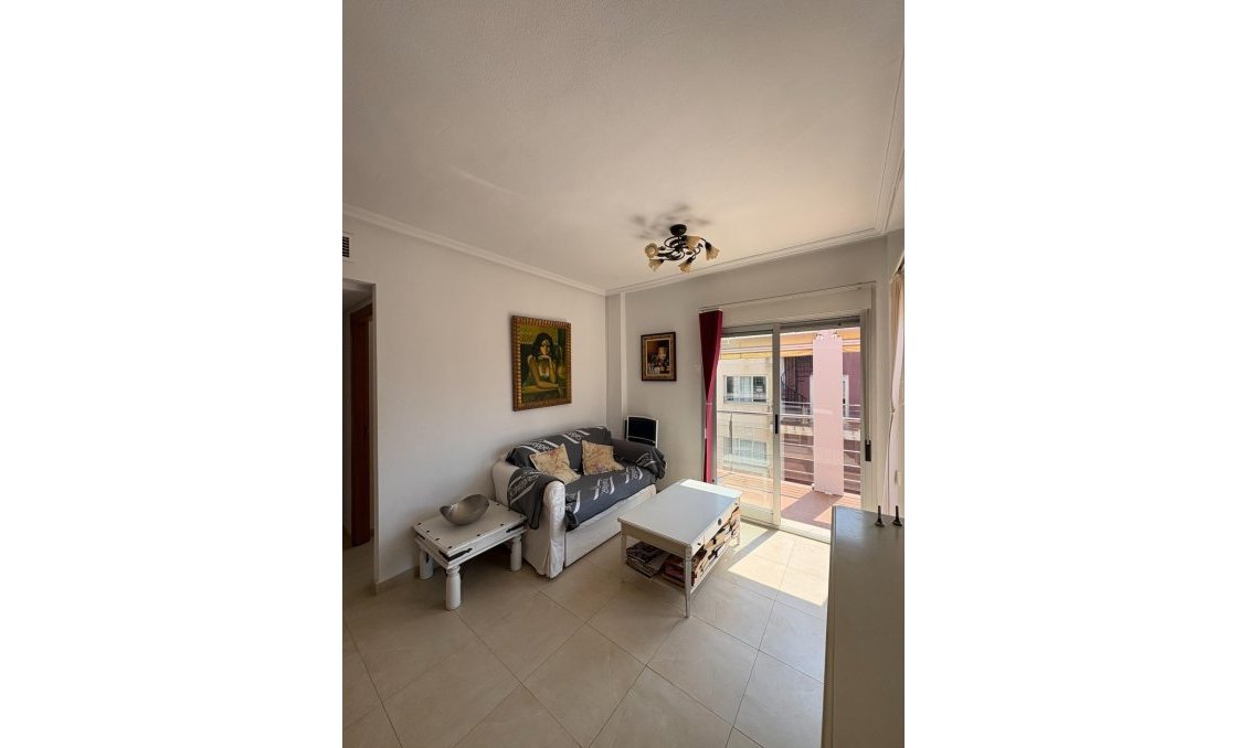 Segunda mano - Ático -
Torrevieja - Punta Prima