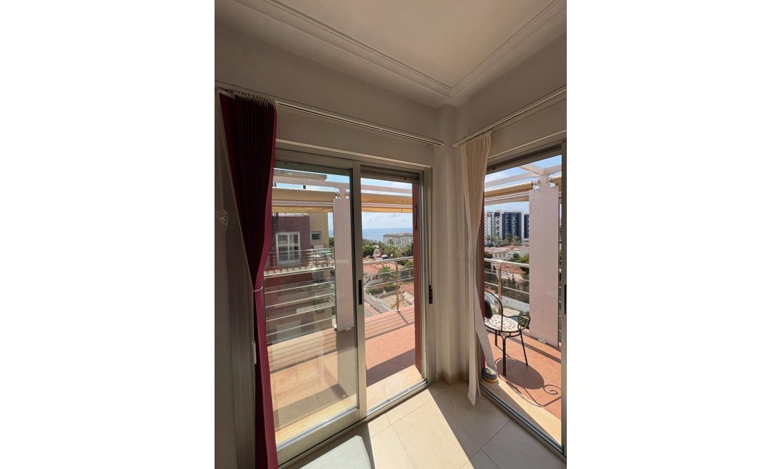 Segunda mano - Ático -
Torrevieja - Punta Prima