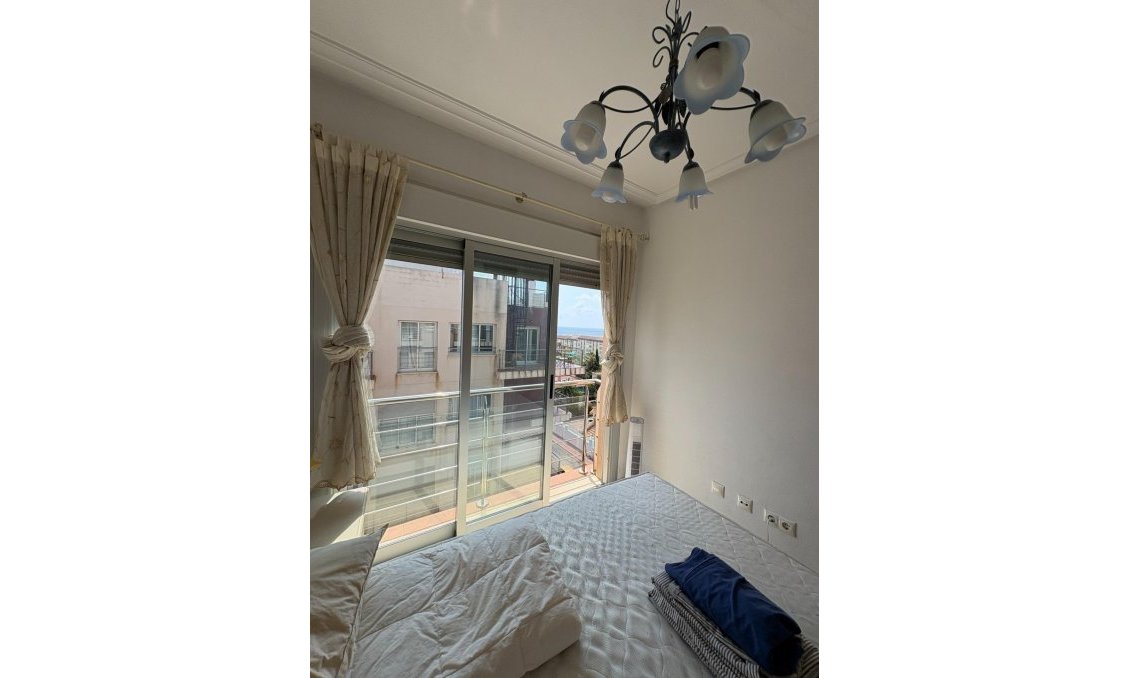 Segunda mano - Ático -
Torrevieja - Punta Prima