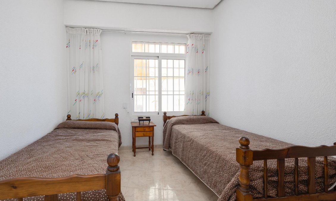 Wiederverkauf - Wohnung -
Torrevieja - Costa Blanca