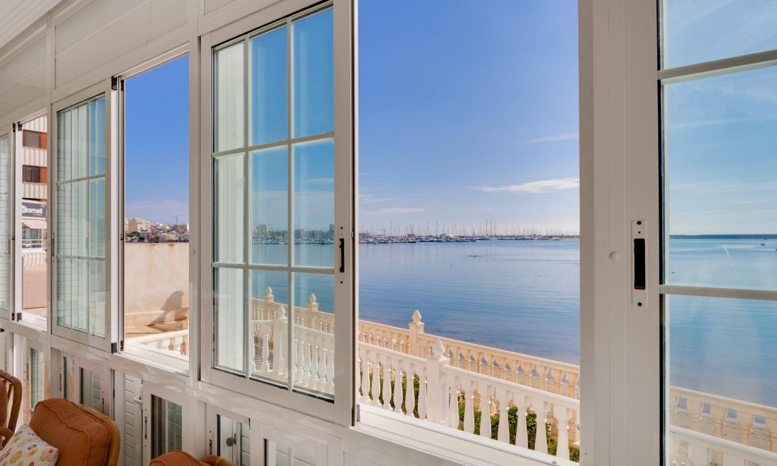 Wiederverkauf - Wohnung -
Torrevieja - Costa Blanca