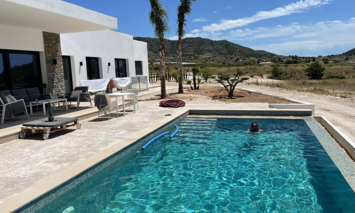 Wiederverkauf - Villa -
Pinoso - Inland