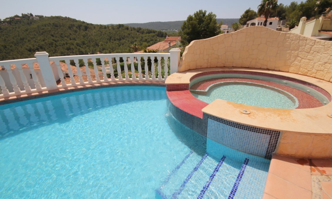 Használt Ingatlanok - Villa -
Jávea - Costa Blanca