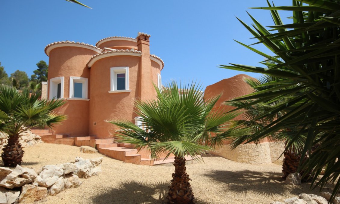 Használt Ingatlanok - Villa -
Jávea - Costa Blanca