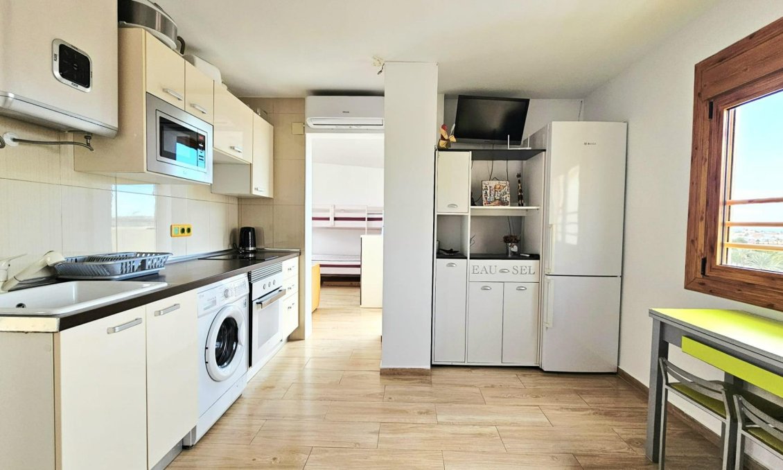 Wiederverkauf - Wohnung -
Torrevieja - Nueva Torrevieja