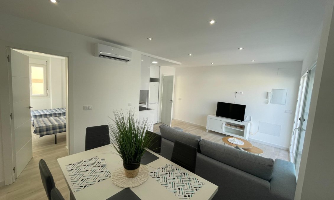 Wiederverkauf - Bungalow -
Orihuela Costa - La Regia