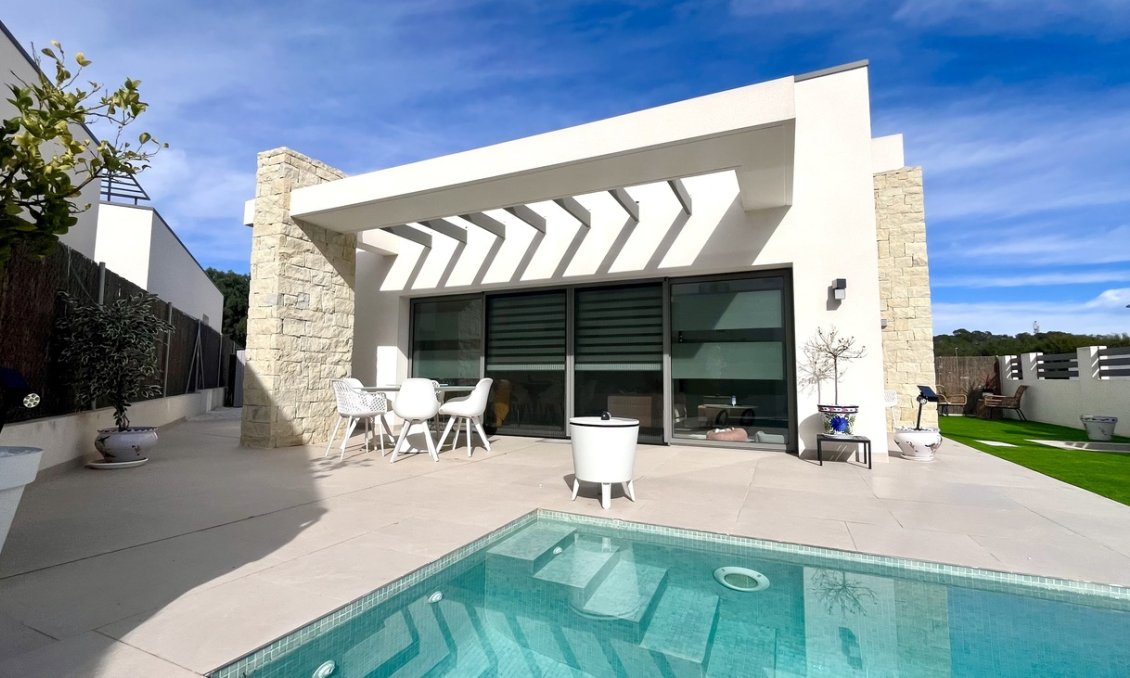 Revente - Villa -
San Miguel de Salinas - Costa Blanca