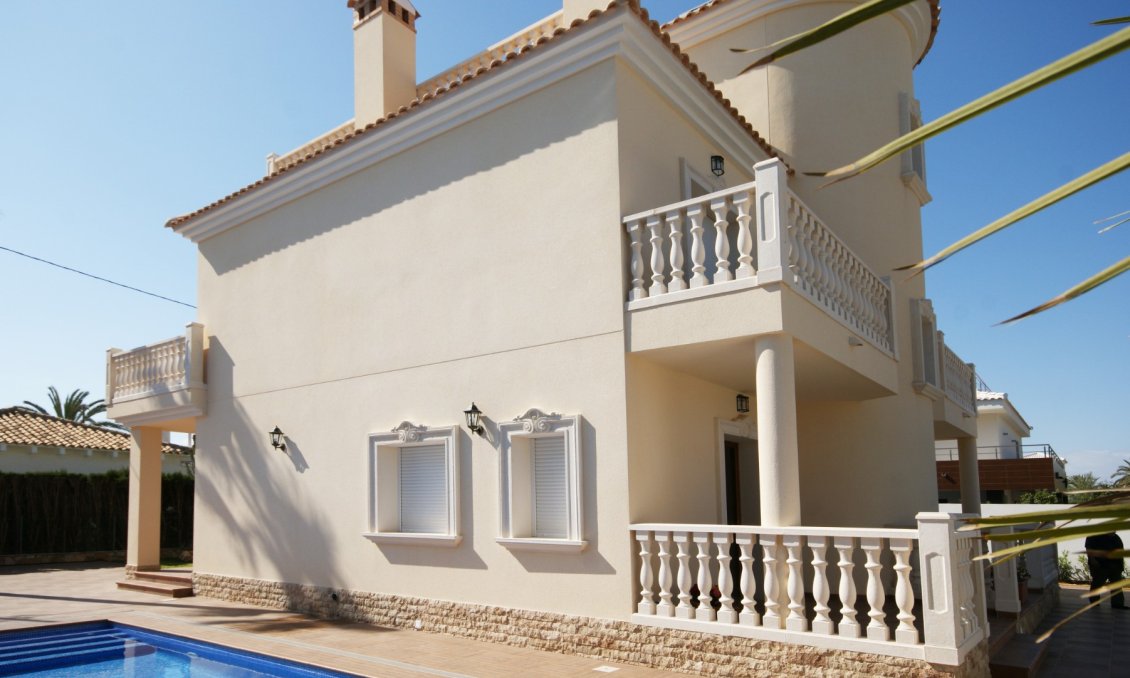 Használt Ingatlanok - Villa -
Cabo Roig - Costa Blanca