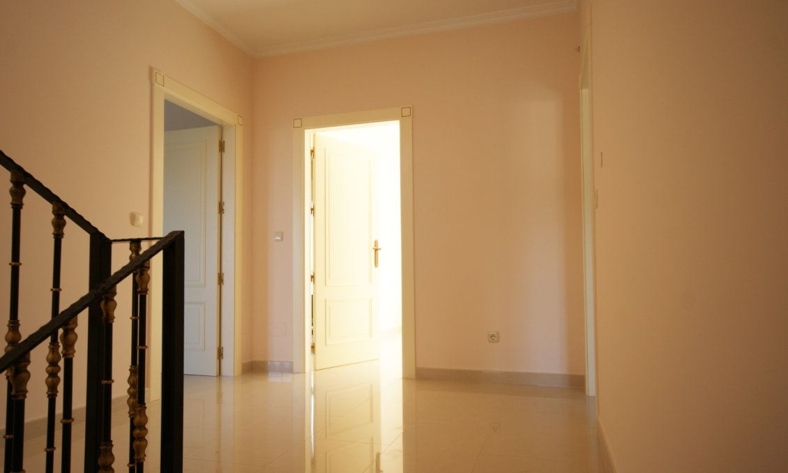 Használt Ingatlanok - Villa -
Cabo Roig - Costa Blanca