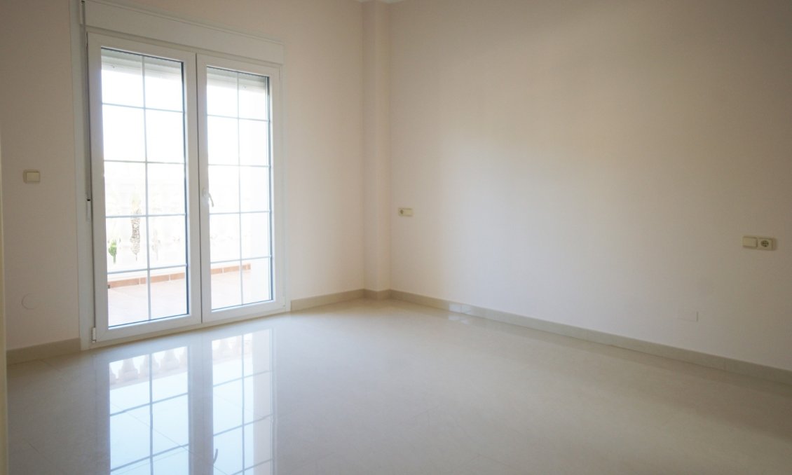 Használt Ingatlanok - Villa -
Cabo Roig - Costa Blanca