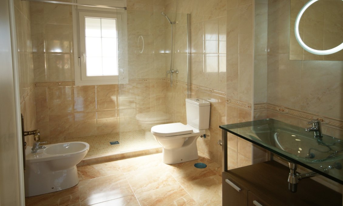 Használt Ingatlanok - Villa -
Cabo Roig - Costa Blanca