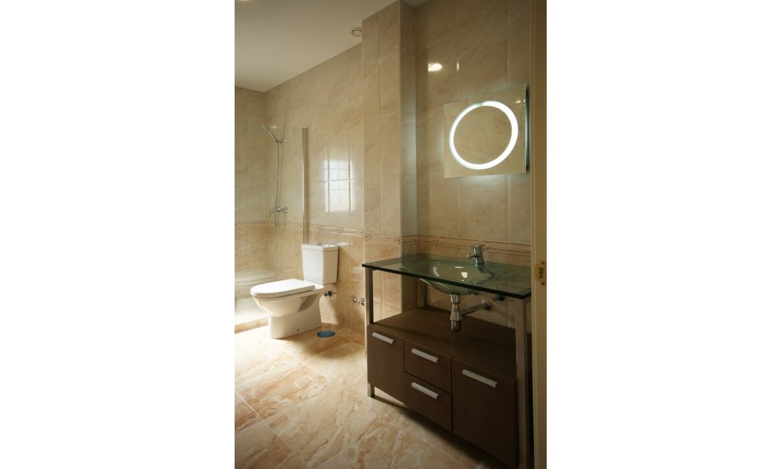 Használt Ingatlanok - Villa -
Cabo Roig - Costa Blanca