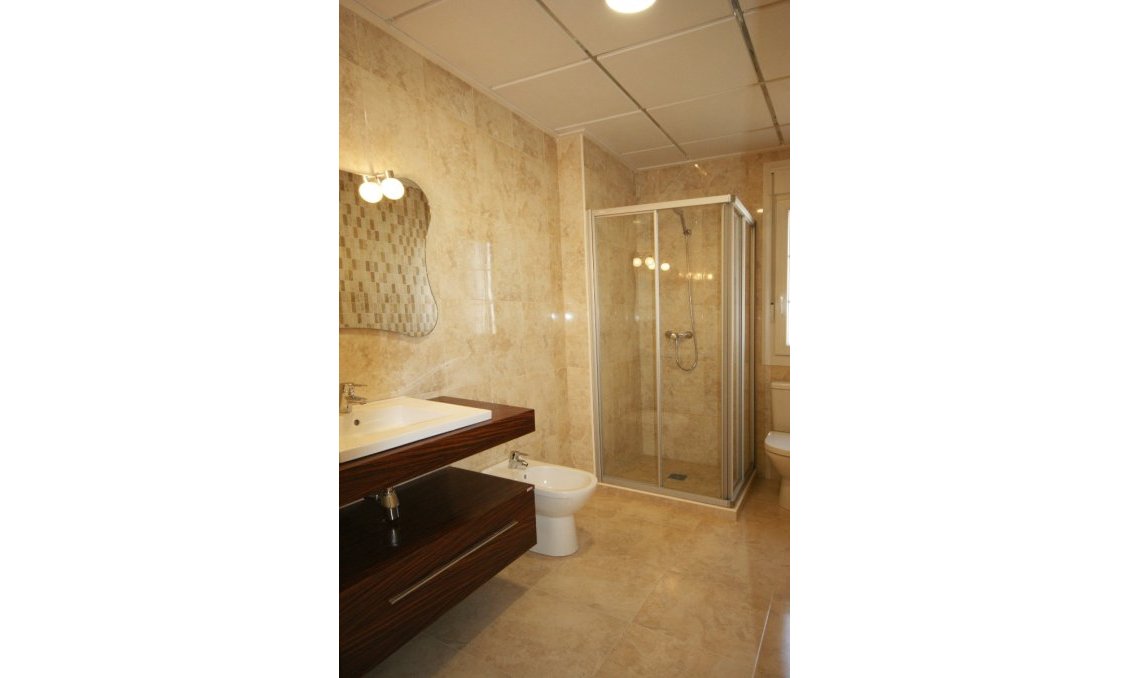 Használt Ingatlanok - Villa -
Cabo Roig - Costa Blanca