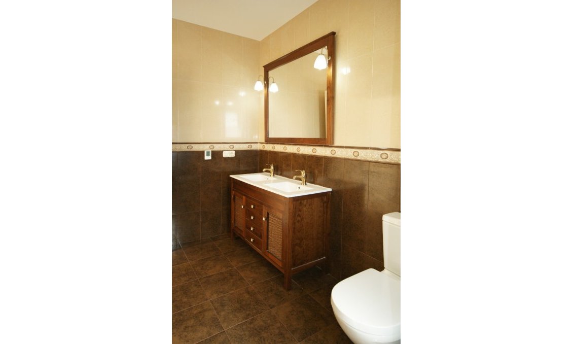 Használt Ingatlanok - Villa -
Cabo Roig - Costa Blanca