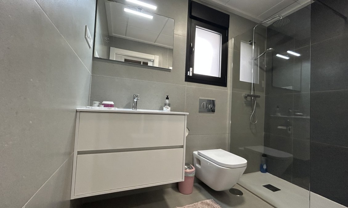 Resale - Villa -
Los Balcones - Costa Blanca