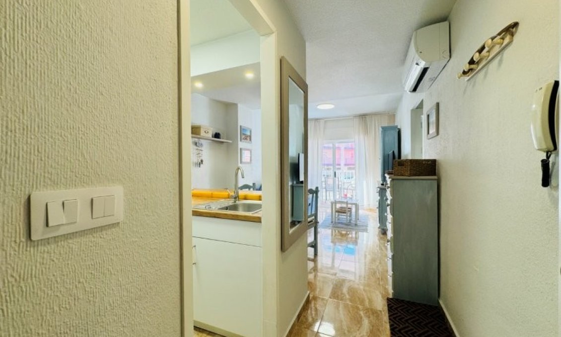 Revente - Appartement -
La Mata - Costa Blanca