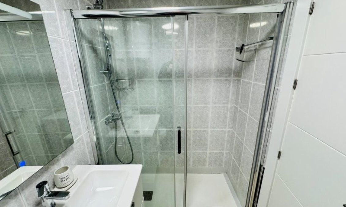 Revente - Appartement -
La Mata - Costa Blanca