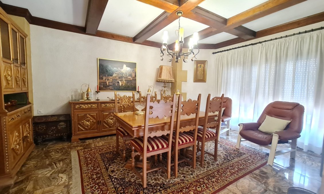 Resale - Town House -
Elda - Inland