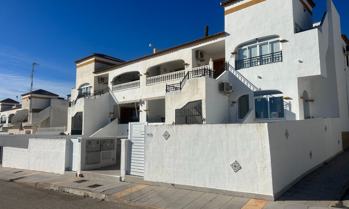 Revânzare - Apartament -
Orihuela - Inland