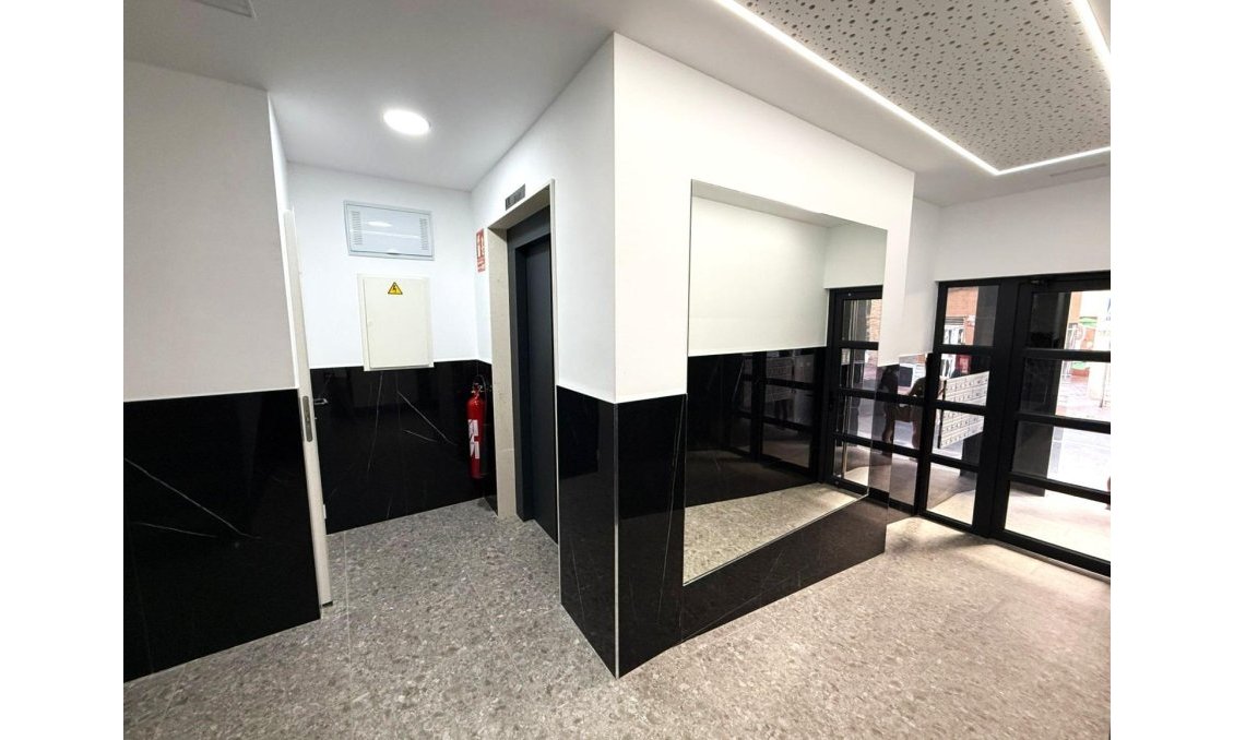 Resale - Apartment -
Torrevieja - PARQUE DE LAS NACIONES