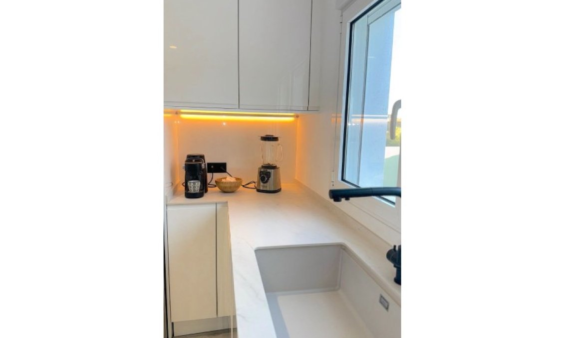 Revente - Villa -
Alfas del Pí - Costa Blanca