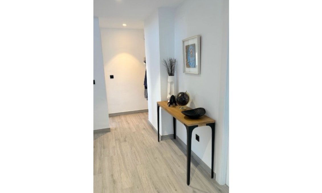 Revente - Villa -
Alfas del Pí - Costa Blanca