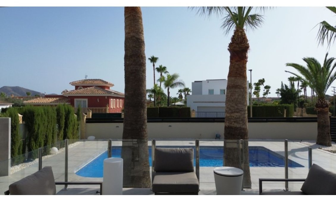 Revente - Villa -
Alfas del Pí - Costa Blanca