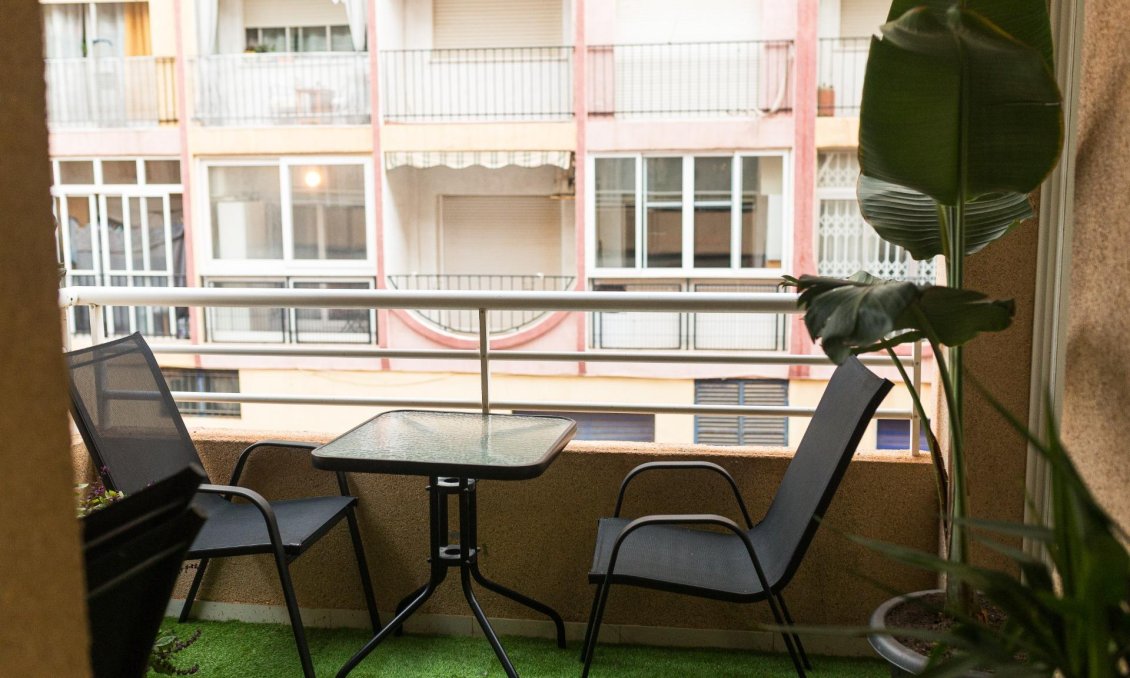 Revente - Appartement -
Torrevieja - Curva Del Palangre