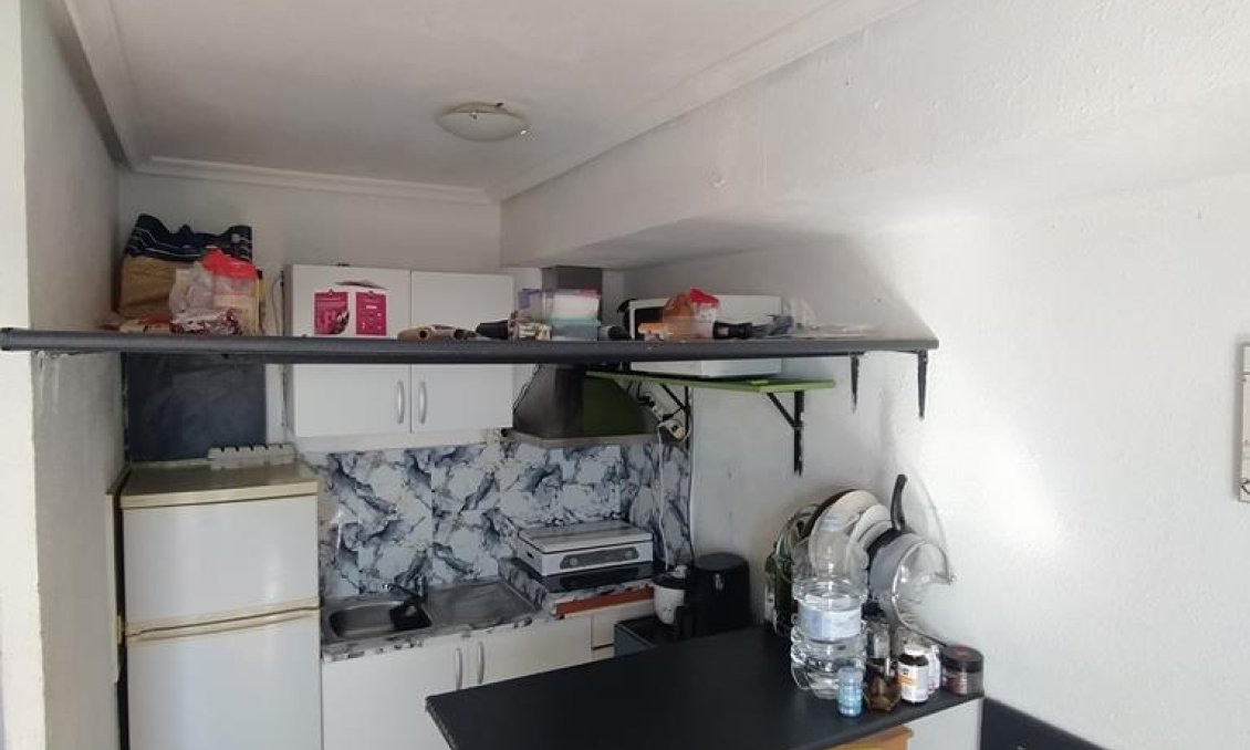 Resale - Apartment -
Torrevieja - Punta Prima