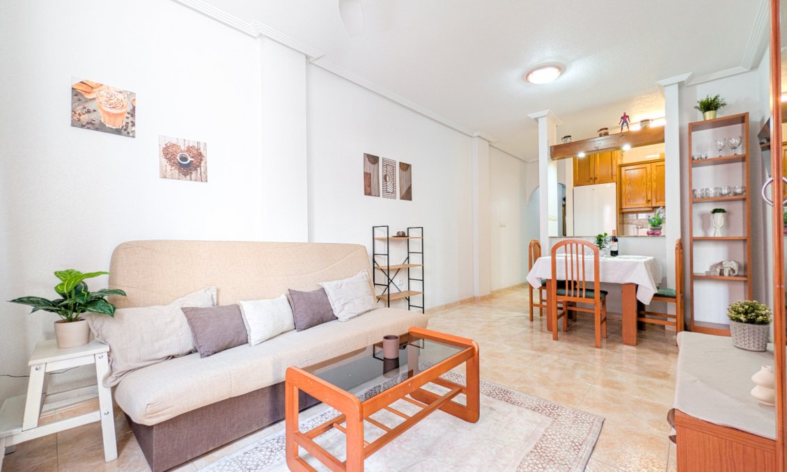 Resale - Apartment -
Torrevieja - Costa Blanca