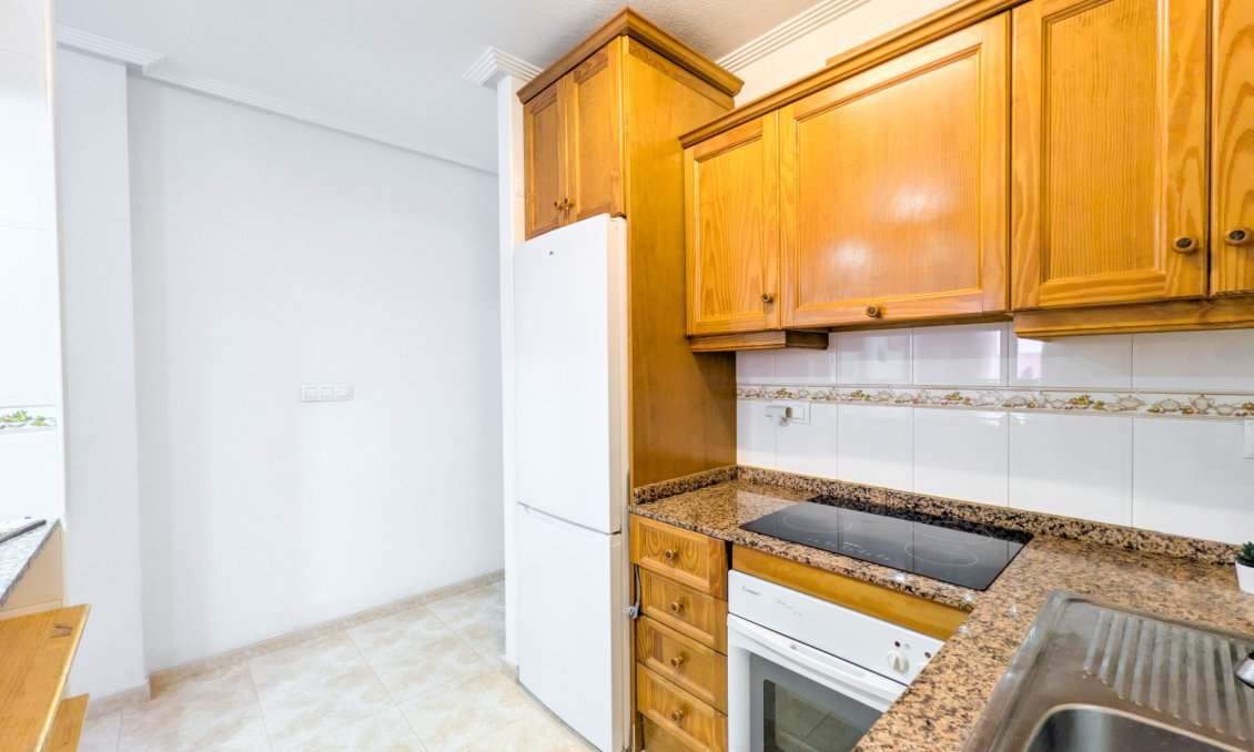 Resale - Apartment -
Torrevieja - Costa Blanca